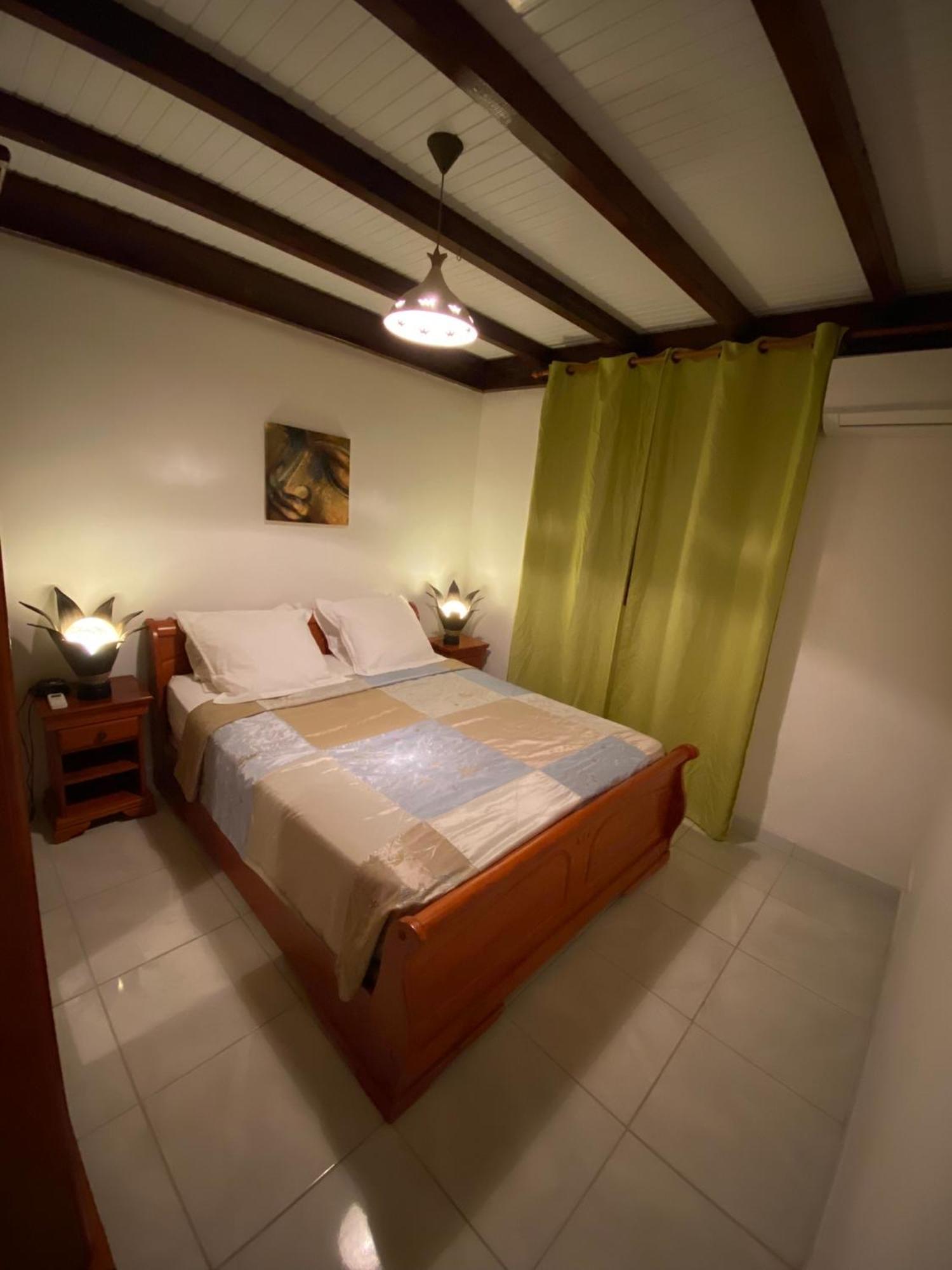 Les Villas Pameyaque 2 F2 Avec 1 Piscine Et 1 F3 Avec 1 Piscine, Superbe Vue Sur La Mer Riviere-Salee ภายนอก รูปภาพ