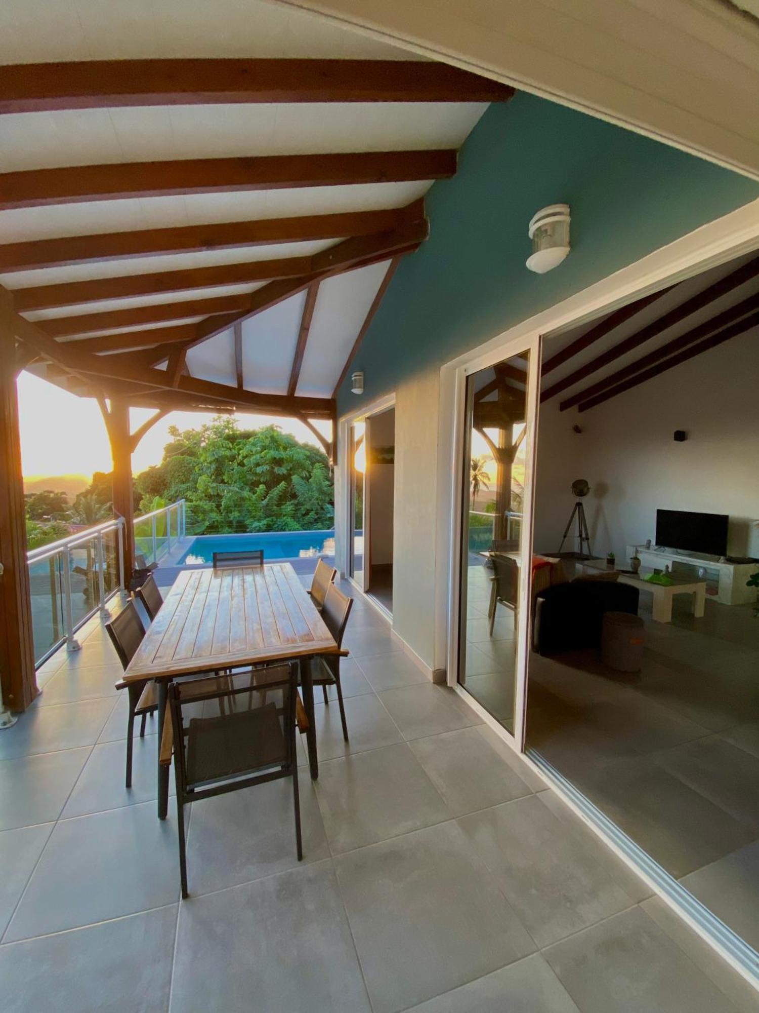 Les Villas Pameyaque 2 F2 Avec 1 Piscine Et 1 F3 Avec 1 Piscine, Superbe Vue Sur La Mer Riviere-Salee ภายนอก รูปภาพ